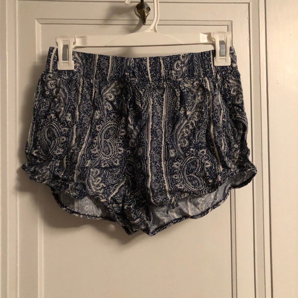 Flowy shorts